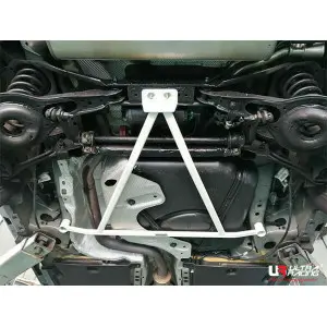 Ultra Racing 3-Point Rear Lower Bar (3955) Volvo V40 T4 1.6 12-16/T5 2.0 16-19