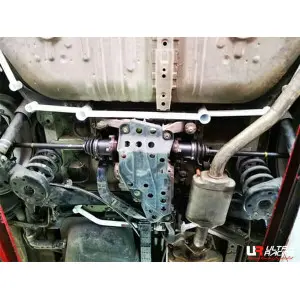 Ultra Racing 4-Point Rear Lower Bar (1789) Toyota Estima (XR50) 2.4 4WD 06+
