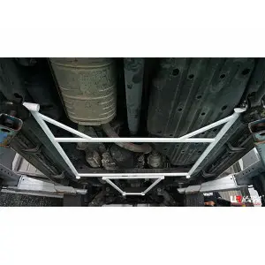 Ultra Racing 4-Point Rear Lower Bar (3807) Toyota Land Cruiser (J200) 4.5D/4.7 V8 4WD 07-21