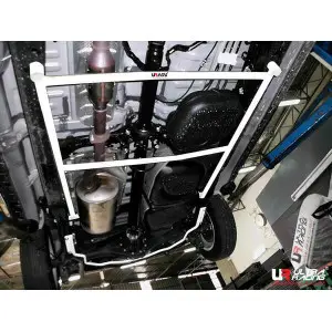 Ultra Racing 4-Point Rear Lower Bar (3815) Toyota Innova (AN140) 2.0 2WD 15+ - 
