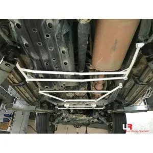 Ultra Racing 4-Point Rear Lower Bar (4030) Toyota Land Cruiser Prado (J150) 2.7P 4WD 09+