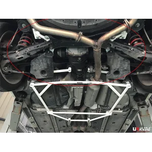 Ultra Racing 4-Point Rear Lower Bar (816P) Toyota Mark X (X120) 2.5 V6 2WD 04-16