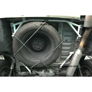 Ultra Racing 4-Point Rear Lower Bar (3396P) Toyota Alphard/Vellfre (AH20) 2.4/3.5 4WD 08-15