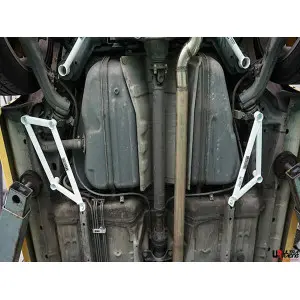 Ultra Racing 7-Point Rear Lower Bar (433P) Toyota Caldina (T240) 2.0T GT4 4WD 02-07