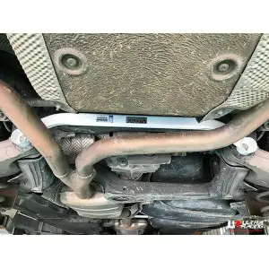 Ultra Racing 2 Points Rear Lower Bar (3018) Audi Q5 (TYP 8R) 2.0 TFSI 09-17/SQ5 3.0 TDI 13-17 4WD