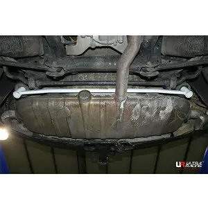 Ultra Racing 2-Point Rear Lower Bar (3241) Volkswagen Touareg (7L) 3.0 V6 4WD 02-10