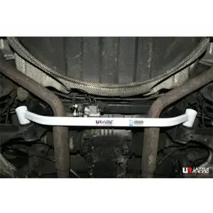 Ultra Racing 2-Point Rear Lower Bar (3608) BMW 7 E38 (728i) 2.8 2WD 94-01