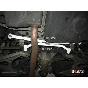Ultra Racing 2-Point Rear Lower Bar (3666) Mercedes C292 GLE 350/ML350 3.0D 4WD 15+