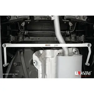 Ultra Racing 4-Point Rear Lower Bar (2514) Hyundai Santa Fe (TM) 2.2D/2.4 13+/Kia Sorento 2.0D/2.4 13-14 2WD