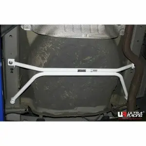 Ultra Racing 4-Point Rear Lower Bar (2704) Chevrolet Cruze (J300) 1.8/2.0 08-16 Daewoo Lacetti 2.0D 08-11 2WD