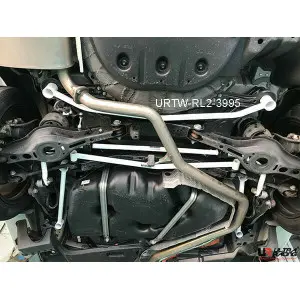 Ultra Racing 2-Point Rear Lower Bar (3995) Lexus ES 300H (XZ10) 2.5 2WD Hybrid 18+/Toyota Camry 2.5 17+ 2WD