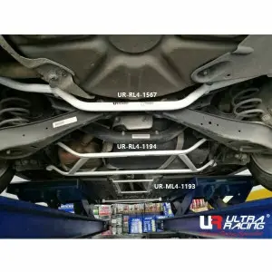 Ultra Racing 4-Point Rear Lower Bar (1567) Volkswagen Jetta A5 (TYP 1K)