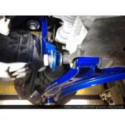 Hardrace 7610 Braccio oscillante anteriore superiore Nissan Cube, Livina, Tiida - 