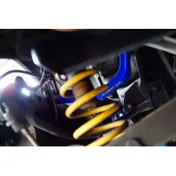 Kit di campanatura posteriore Hardrace 7731 Volvo - 