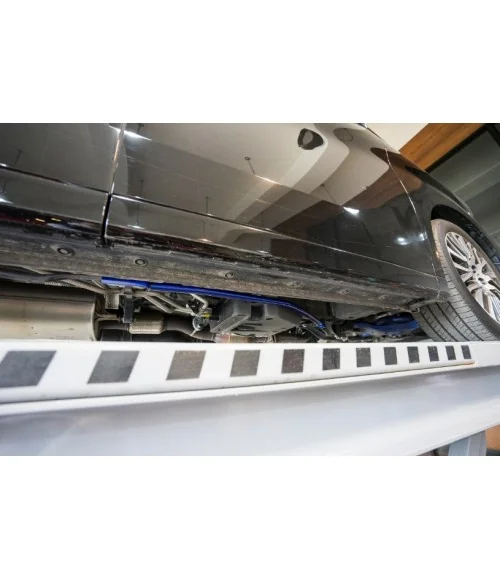 Hardrace Q0102 Middle Lower Brace Toyota Alphard - 